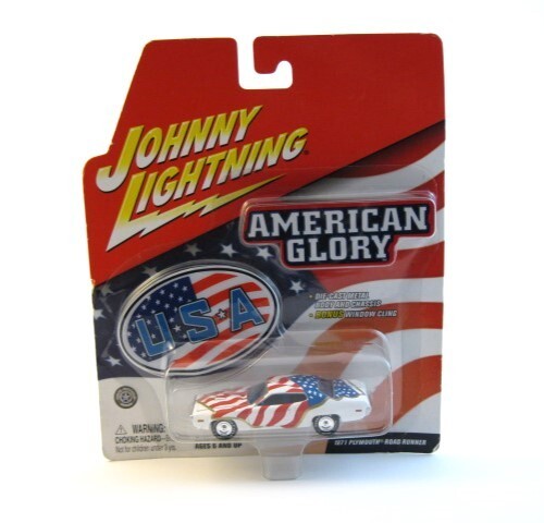Johnny Lightning American Glory 1971 Plymouth Road Runner Die Cast Toy Car