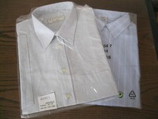 2x short sleeve shirt 43-44 wide cut new original packaging light blue stripes/plain Vintage