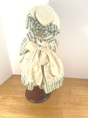 Vintage 1990 Beautifully Handcrafted Zasan Wood Doll | eBay