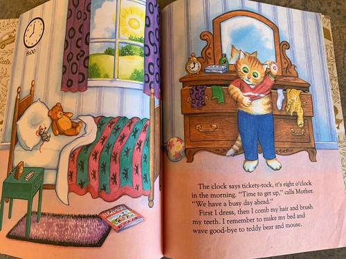 Tickets-Tock What Time Is It? A Little Golden Book Julie Durrell HC 1990 USA - Imagen 3 de 6