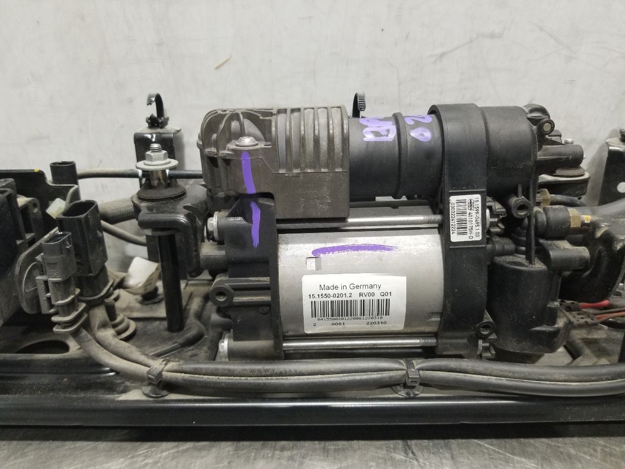 22 2022 MASERATI LEVANTE SUSPENSION PUMP 0061220310
