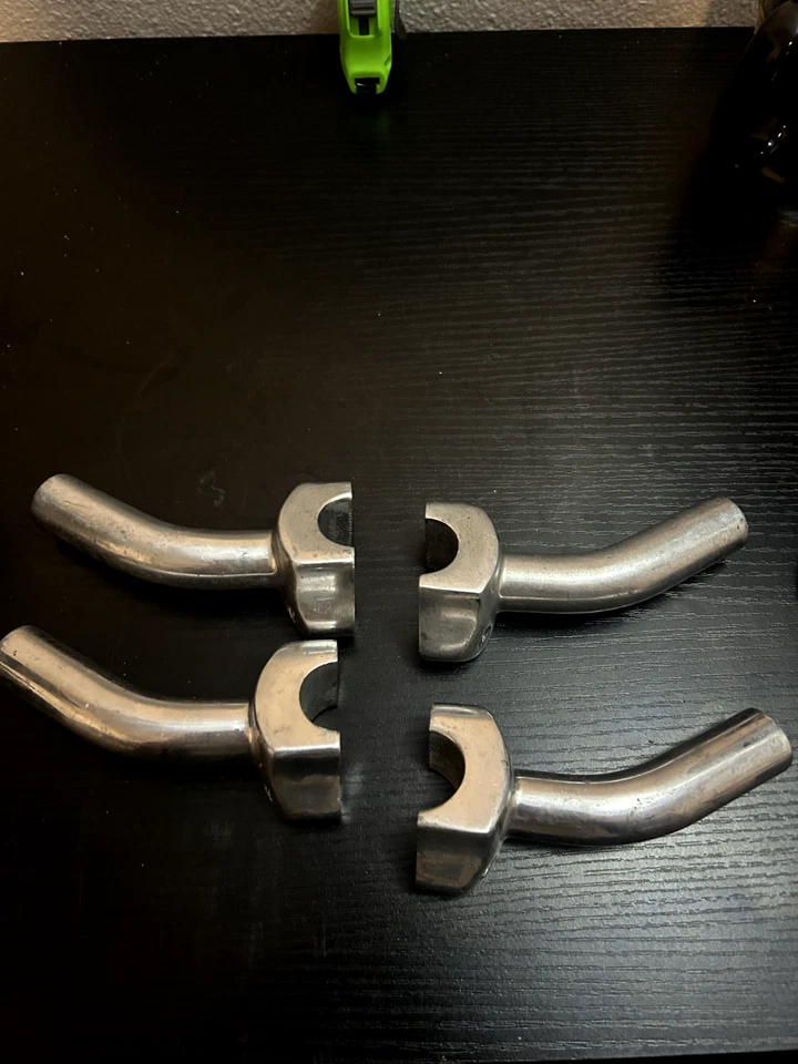 Guidão Smooth 4.5” Pullback Risers Harley 1" limpo bom estado - Imagem 4 de 4