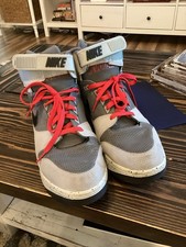 Nike Air Revolution Cool Grey Wolf Grey University Red 599462-003 Mens Size 12