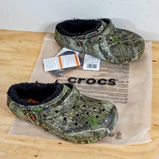 NUEVO CON ETIQUETAS Crocs Niños J3 Realtree APX Camuflaje Clásico Forrado Zueco Zapatos 210880-90H