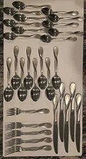 Oneida Satin Aquarius Stainless Flatware Lot Of 29 Teaspoon, Soup, Knives, Forks