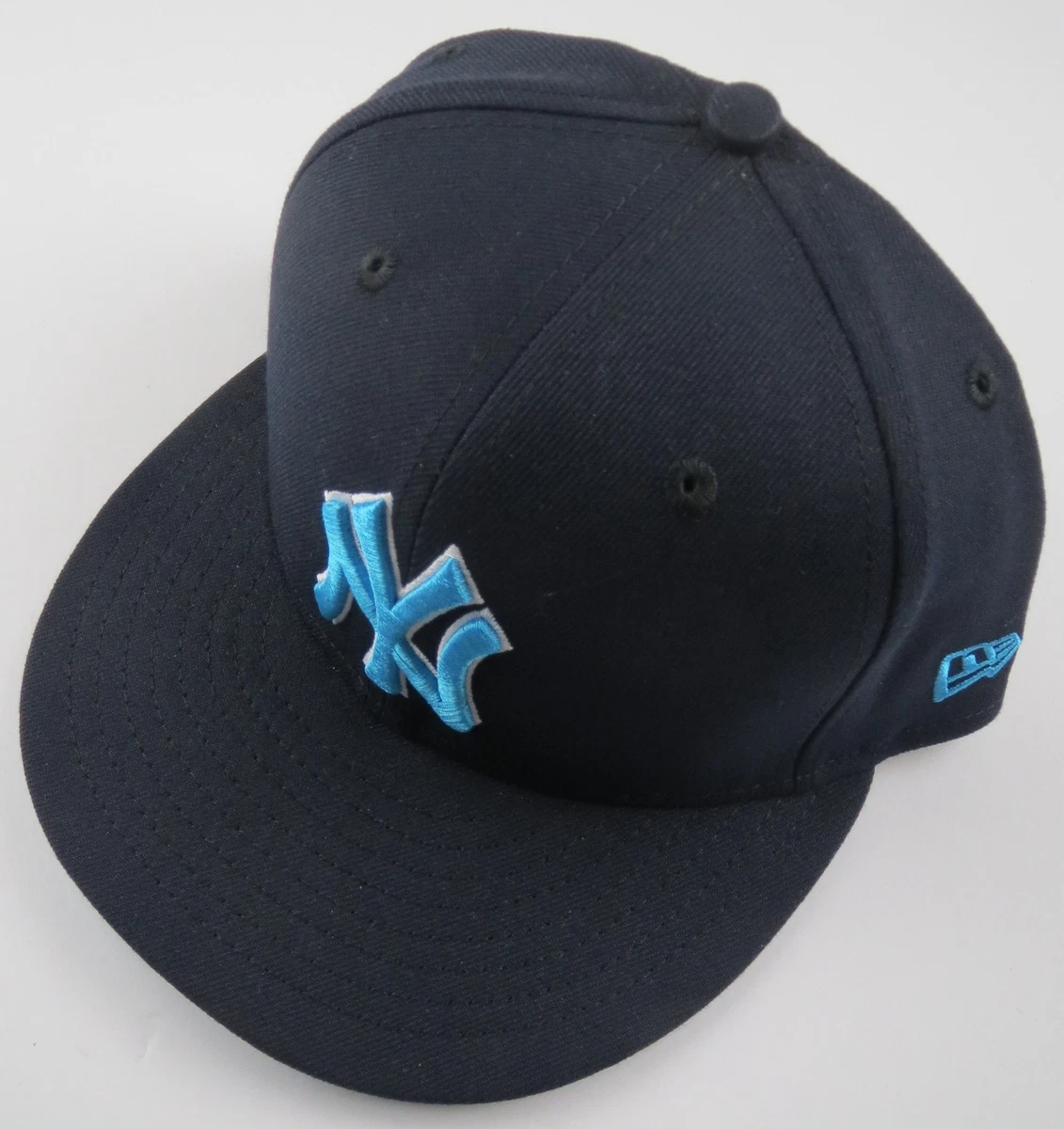 New Era New York Yankees 7 3/8 Size MLB Fan Apparel & Souvenirs