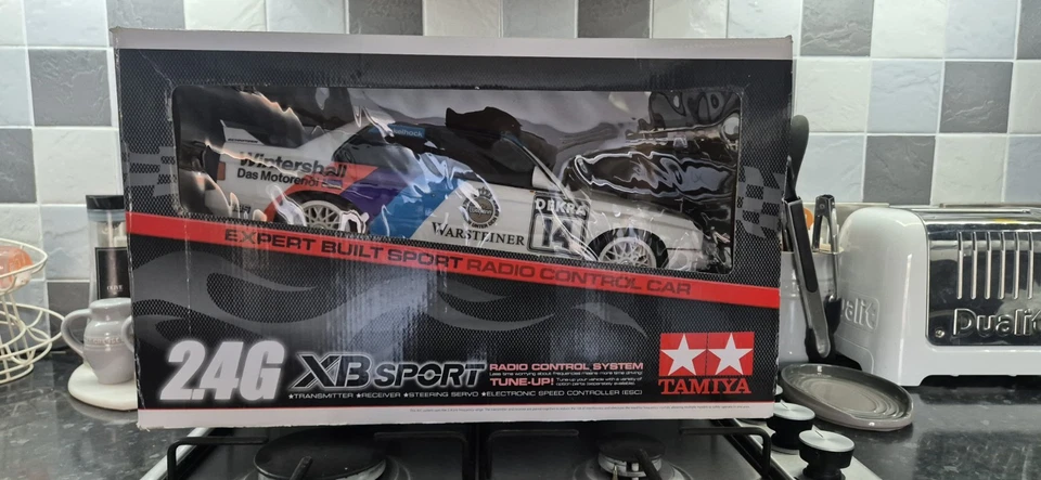 Tamiya BMW E30 M3 Schnitzer RTR - Image 2 of 4