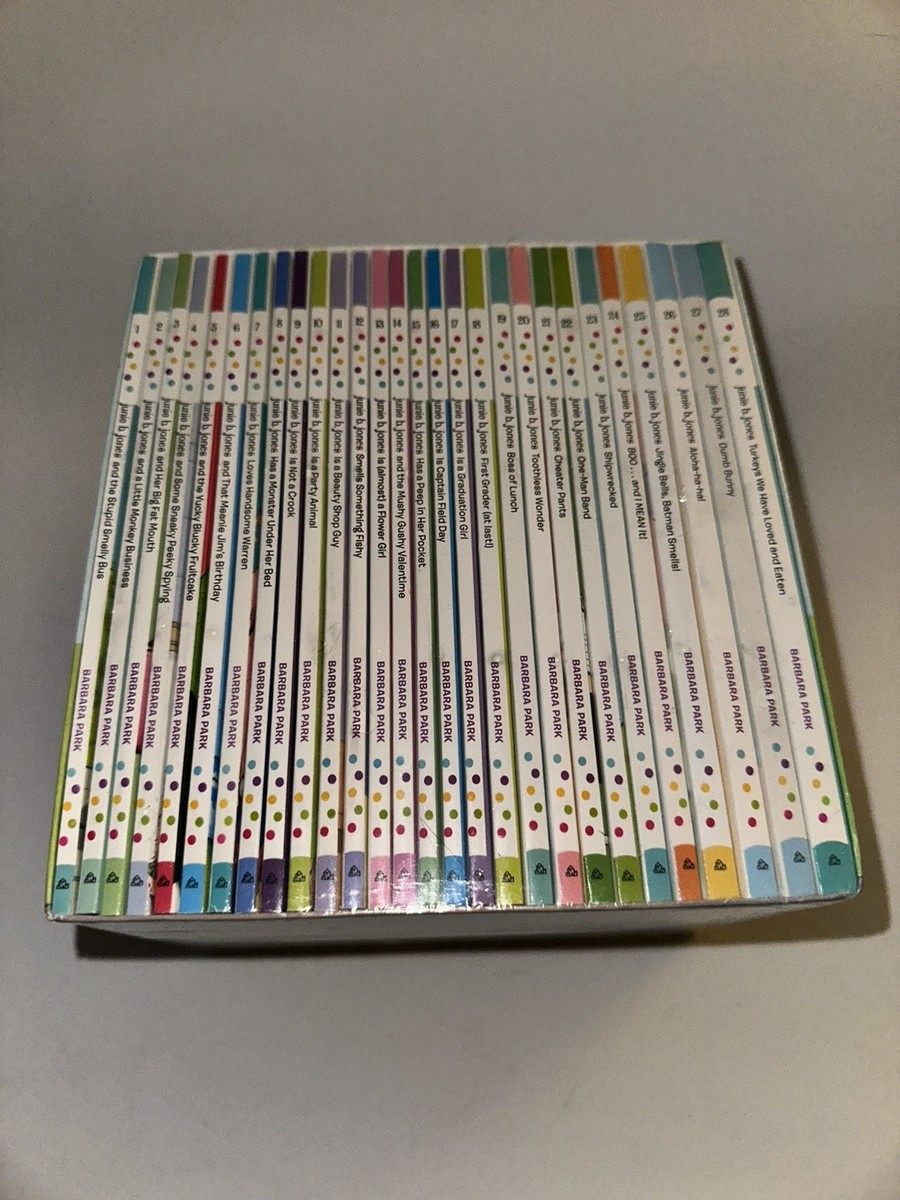 Junie B. Jones 28冊セット Junie B. Jones Books in a Bus 28-Book Boxed Set: The Complete