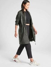 Athleta Summit Insulated Parka, Mountain Olive SIZE M       486215 N1204