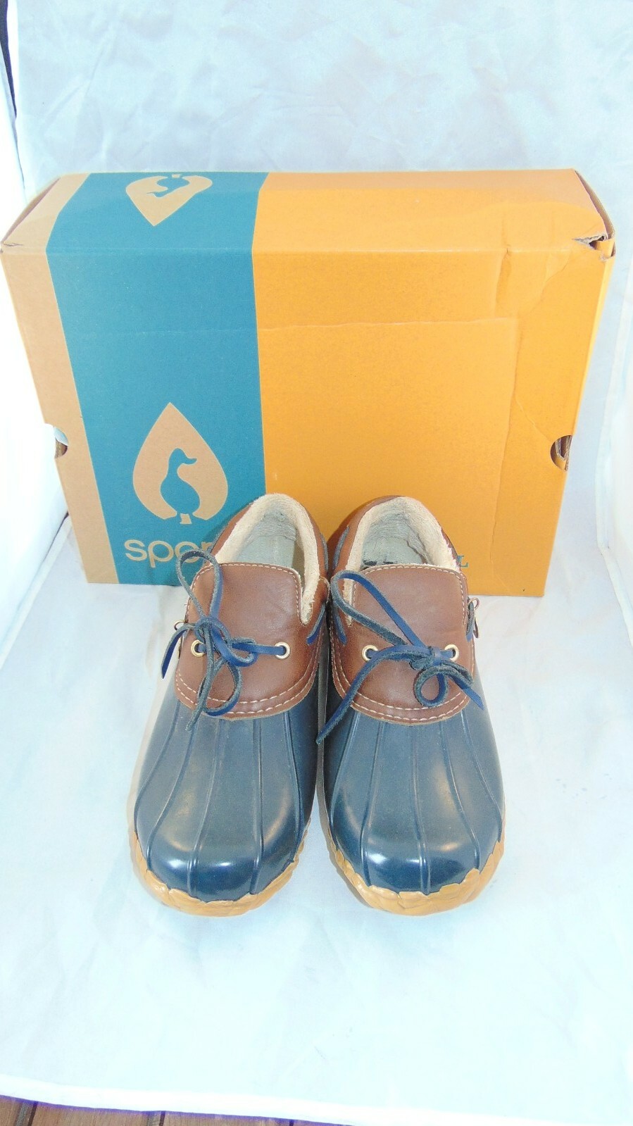 SAOLA Scarpe da ginnastica in gomma Sporto PAMELA in perfette condizioni finiture e lacci impermeabili 6 M