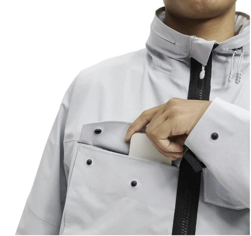 NWT ON Running Men's M Jersey  Polyester  w Hood  Waterproof  Zipper  Hail $419 image 3