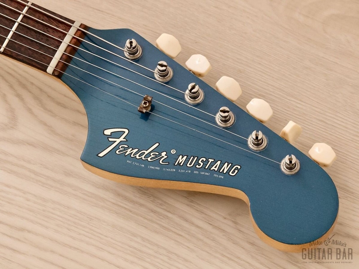 1970 Fender Competition Mustang Vintage Guitar Competition