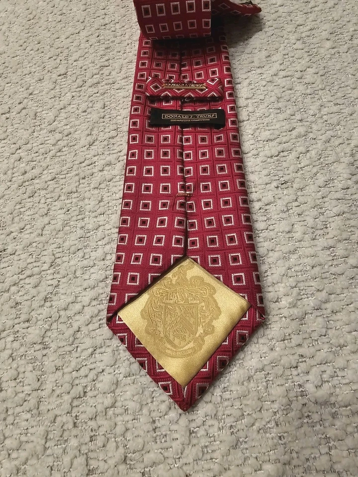 Donald J Trump Signature Collection Tie Red Plaid Men's 100% Silk Luxury Necktie - Image 2 of 4