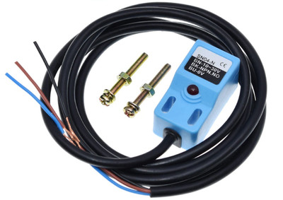SN04-N Näherungsschalter Sensor induktiv DC 5 - 30V NPN inkl. Schrauben NEU!