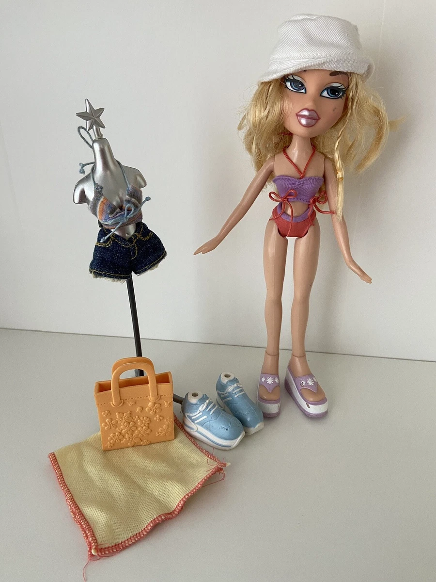 Bratz LIMITED EDITION Beach Party Cloe 2002 Nearly Complete (missing belt)