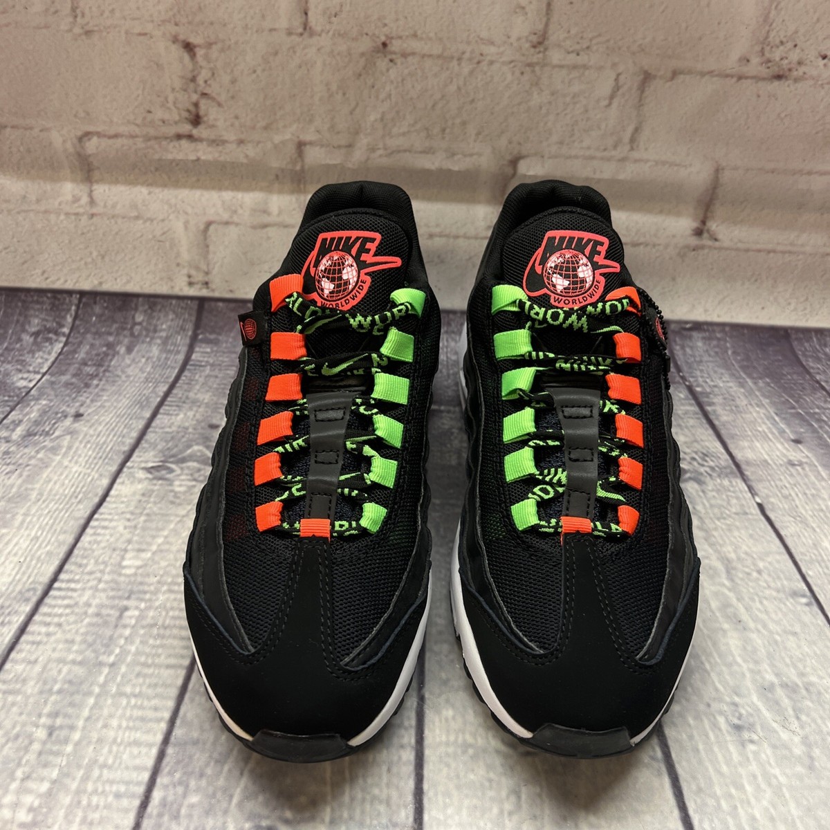 Buy Size 7 - Nike Air Max 95 SE Worldwide Pack - Black W