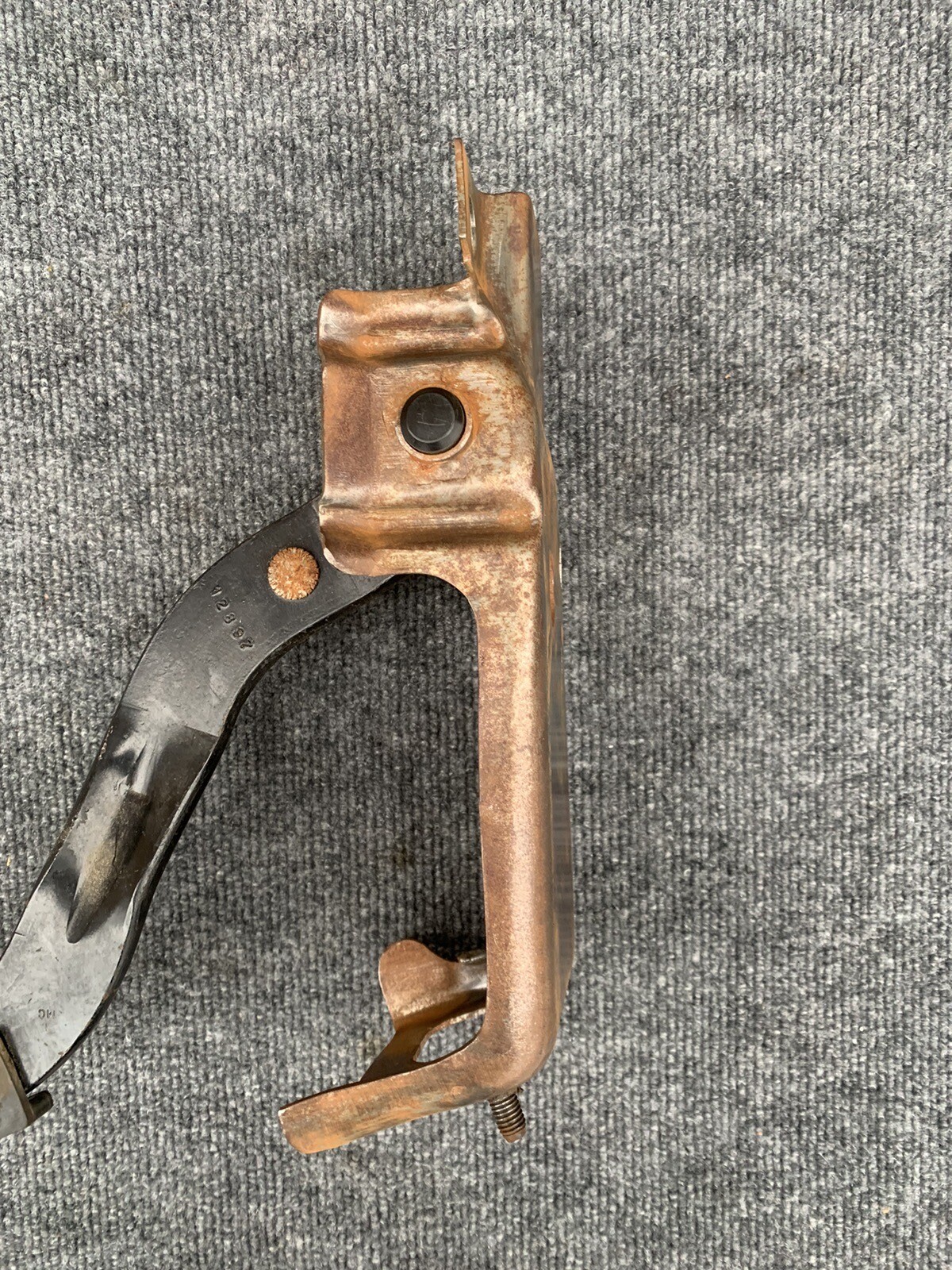 96 97 Silverado Sierra clutch pedal manual transmission c1500 k1500