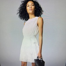 NWT Simply Vera Vera Wang Medium Smocked Neck Day Dress White