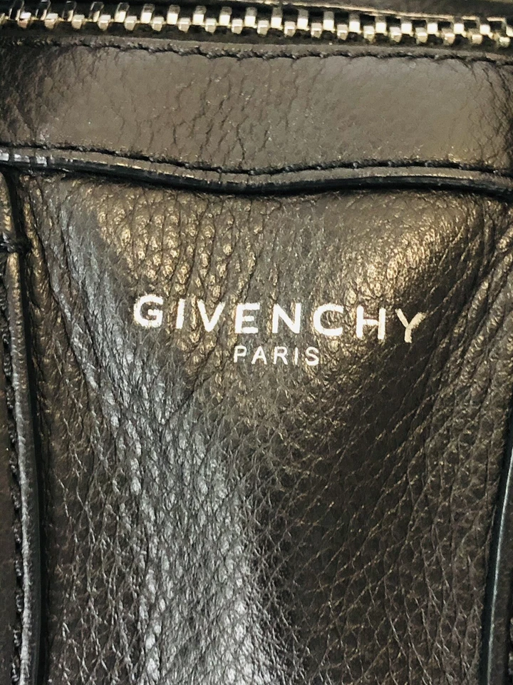 Bolso mediano Givenchy Nightingale Foto 2 de 4