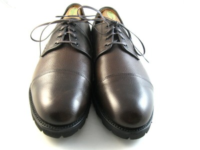 tate cap toe shoe