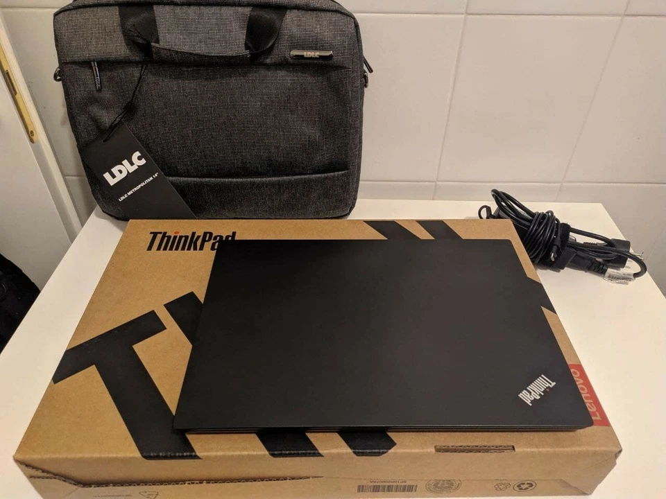 Lenovo ThinkPad L390 · i7-8565U · 16GB · 256GB, foto 3 di 5