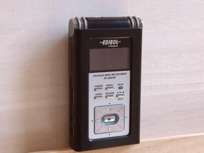 Roland 24bit WAVE MP3 RECORDER R-09HR Tested Working 761294405635  