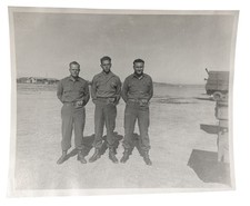 1940s WW2 Photo Pacific War U.S. Army GI Soldiers Training Camp Barracks