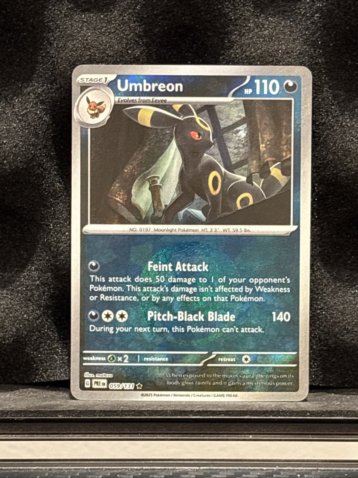 Umbreon 059/131 Poke Ball Reverse Holo Pattern Pokemon Prismatic Evolutions NM