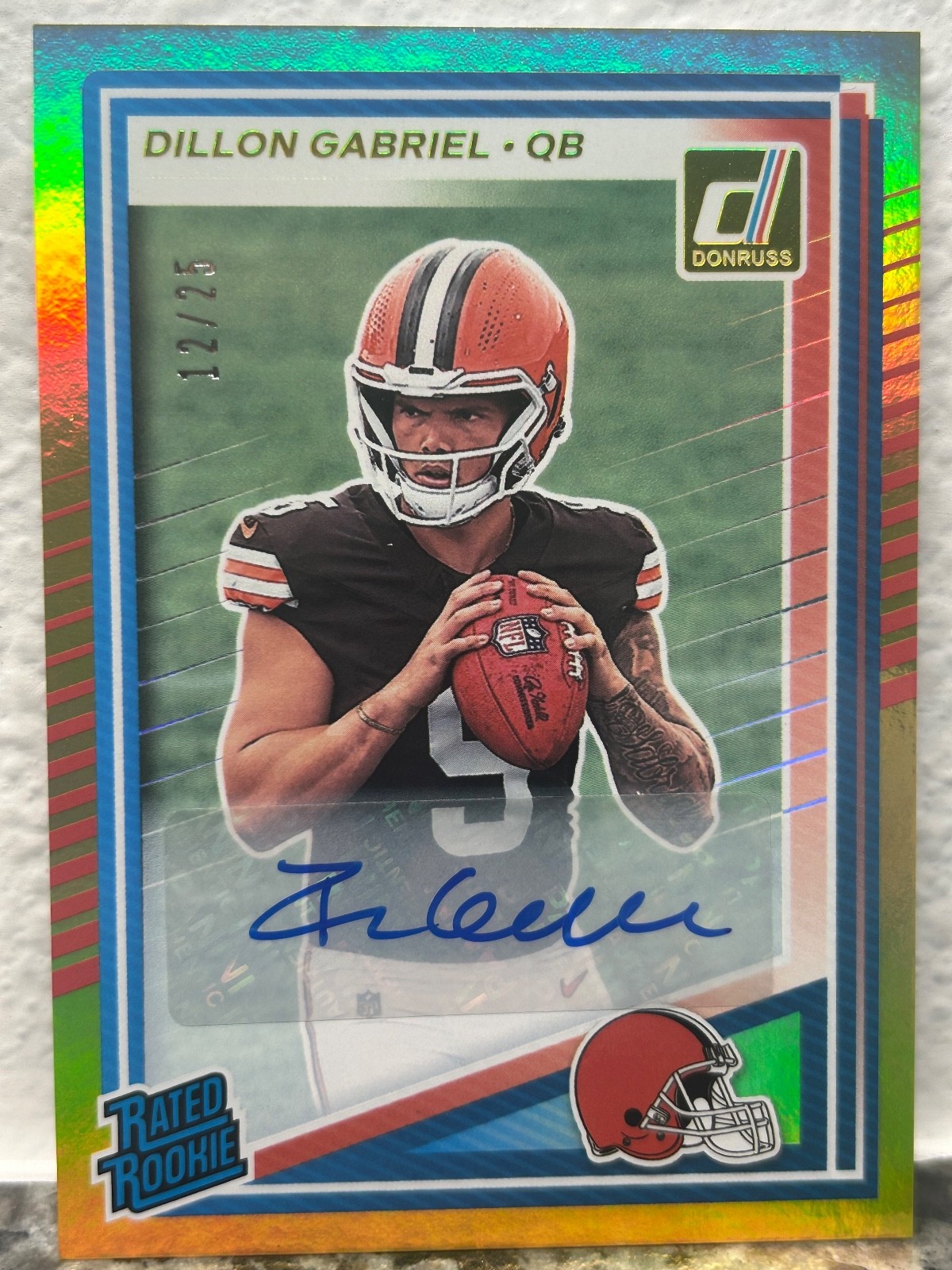 2025 Panini Donruss Dillon Gabriel ROOKIE GOLD AUTO /25 SSP RC #316 BROWNS