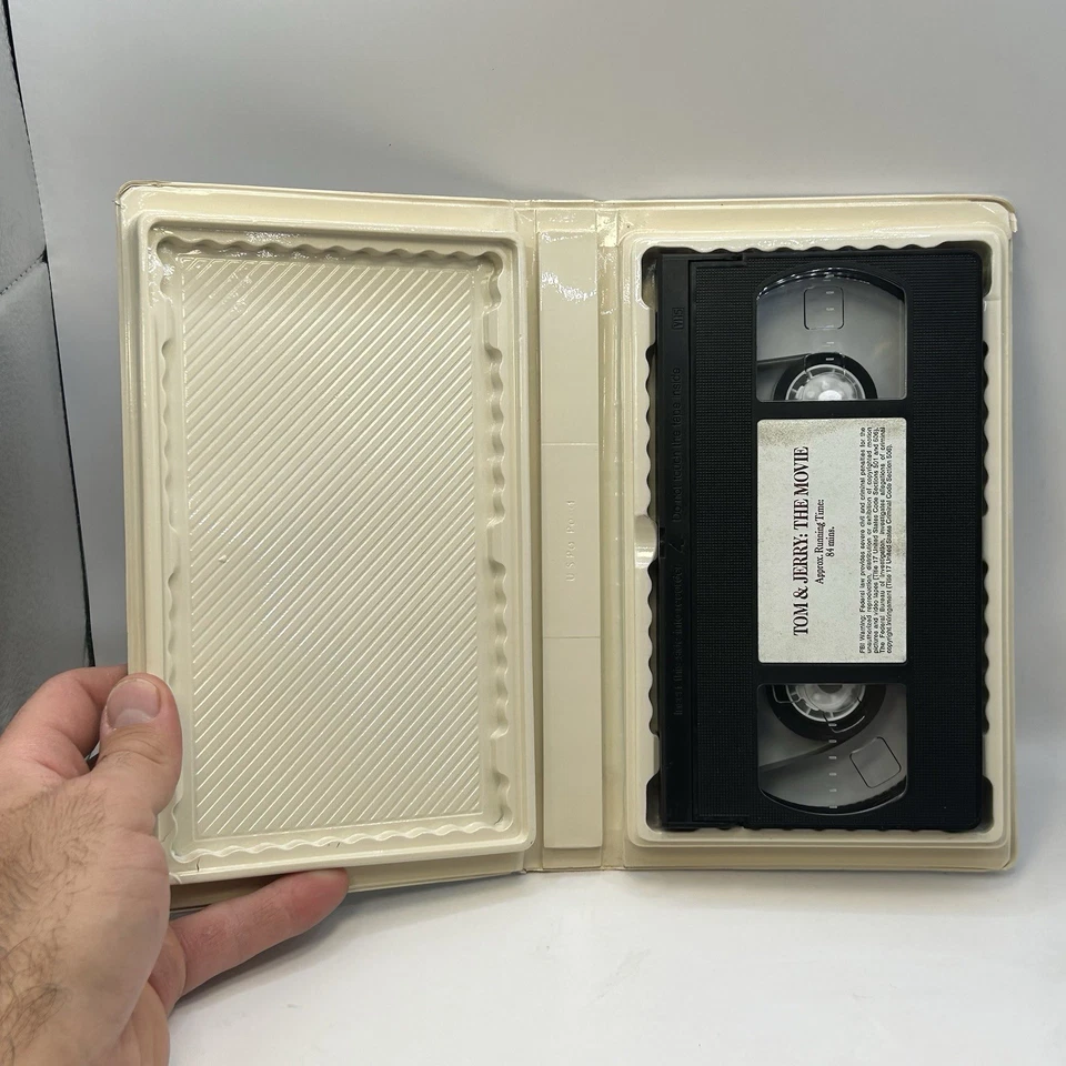 Tom & Jerry The Movie VHS 1999 FHE Video Tape Cartoon VTG Clamshell Nearly New! - Image 4 of 4