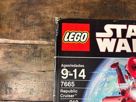 LEGO Star Wars Republic Cruiser Limited Edition with R2-R7 7665 NEW OPEN BOX