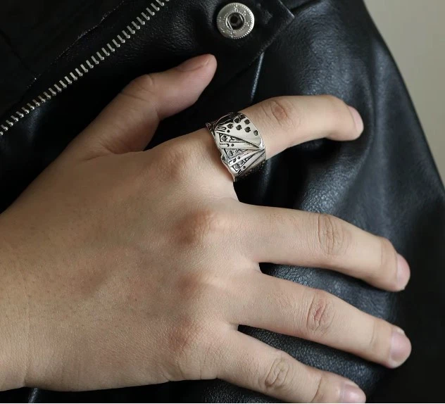 Anillo de casino de póker de la suerte de motociclista para hombre joyería de acero inoxidable talla 7-15 Foto 3 de 4