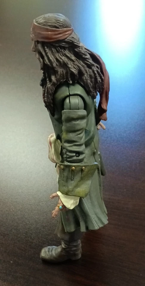 "Figura de 7"" exclusiva de Piratas del Caribe Capitán Jack Sparrow de los Parques Disney"  Foto 4 de 4