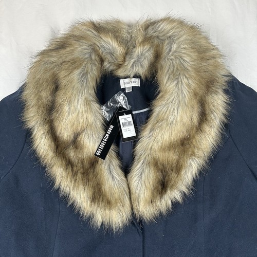 NWT Avenue Women's Size 18/20 Faux Fur Collar Navy Long Faux Wool Coat Pockets - Picture 2 of 10
