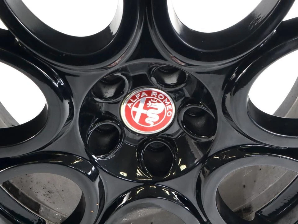 156071309 Jante En Alliage De 18 Pouces 5 Trou 8JX18H2 ET 41 Alfa Romeo Brera 2. - Photo 2/4
