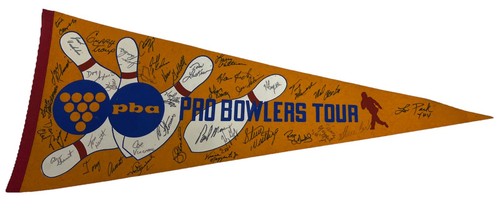 PBA Pro Bowlers Tour Bowling Signed Autographed Gold Vintage Tour 30” Pennant