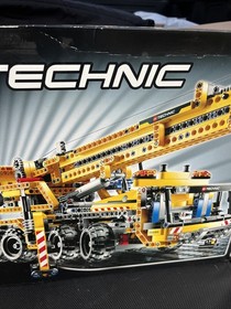 LEGO TECHNIC MOBILE CRANE 8053