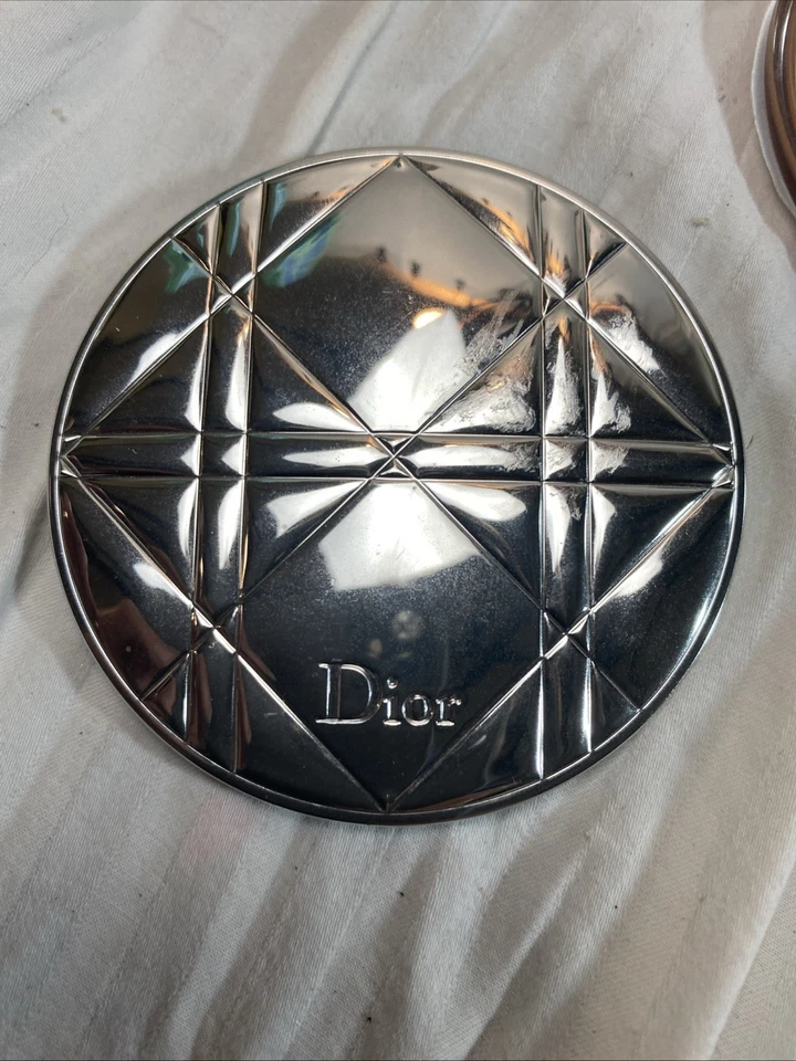 DIOR DIORSKIN Mineral Nude Bronze Color Games Bronzing Powder No.02 0.35oz./10g - Image 2 of 3