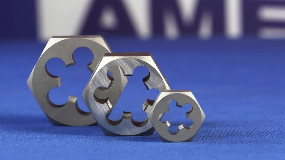 M26 x 1 碳钢六角模右手切割重读工具用于螺纹修复 — 第 4/4 张图片