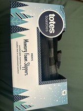 Totes Toasties Men  s Slippers Size MD 8-9  Memory Foam Black