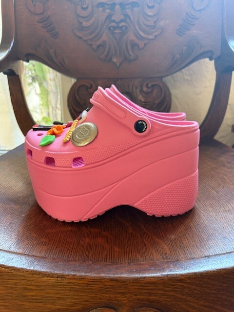 ◆CROCS◆ Balenciaga X Crocs Platform Clog Sandal Khaki 7208 Balenciaga x Crocs HardCrocs platform sandals Balenciaga