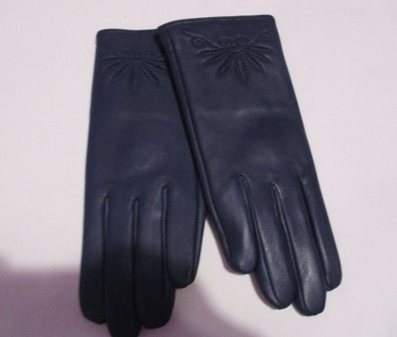 Touchscreen Gloves Womens Leather Quilted Pattern Blue