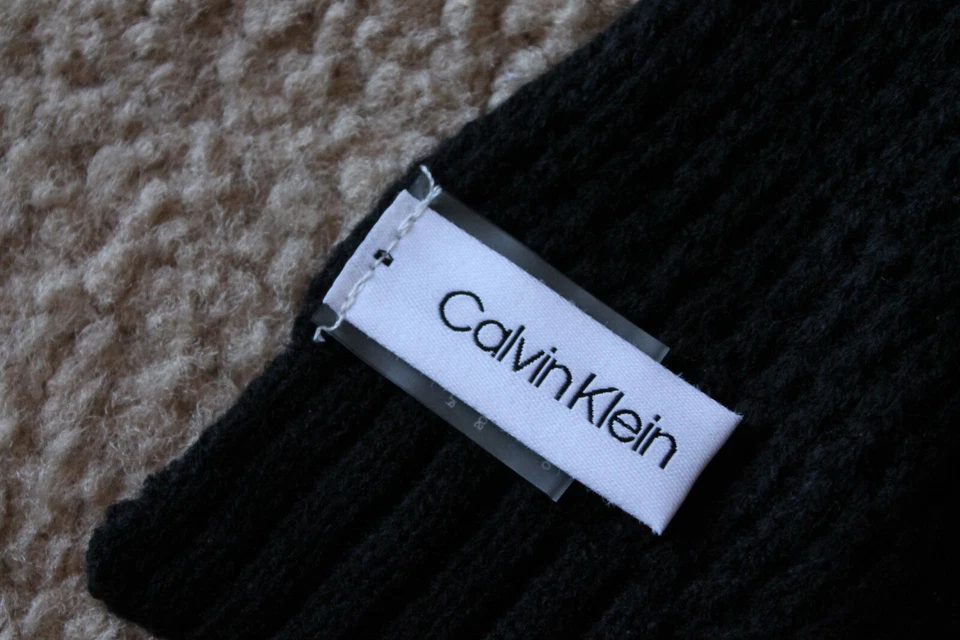 Calvin Klein Men’s Basic Knit Scarf Black Size 70’’x11’’ - Изображение 2 из 4