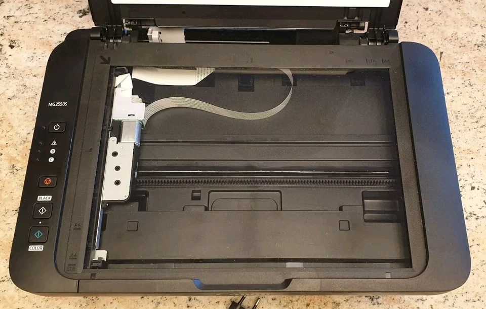 Canon PIXMA MG2550S 3-in-1 Tintenstrahl-Multifunktionsdrucker - Schwarz - Bild 3 von 4