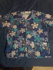 UA Scrubs Scrub Top Womens Medium Blue Snowflake Design 100 Cotton