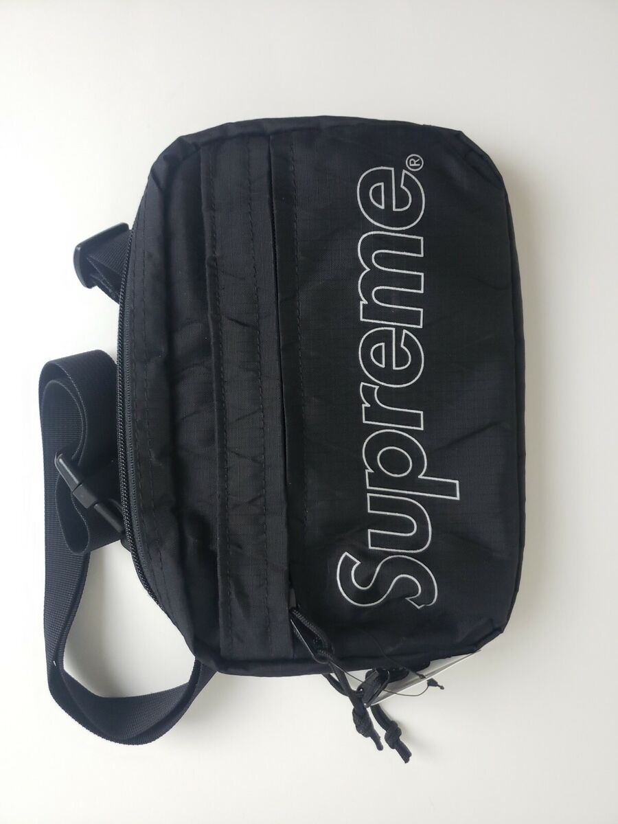 Supreme Shoulder Bag FW18 Dimension-Polyant Black One Size Supreme Shoulder Bag FW18 Dimension-Polyant Black One Size