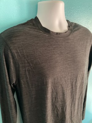 LEG3ND Mens Size M Gray Long Sleeve Athletic Tee Layering Top