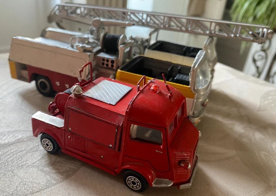 NOREV 1/43e camions de pompiers créations artisanales - Photo 4/4