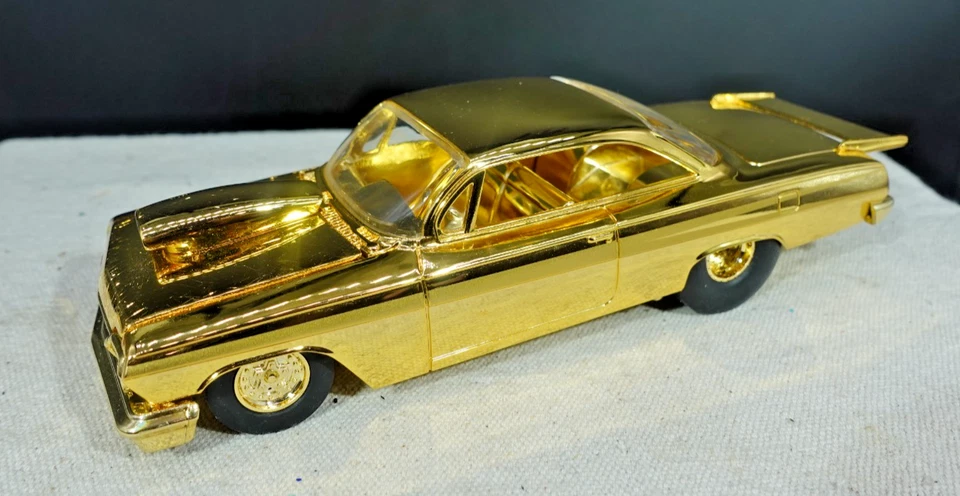 Racing Champions '64 Chevrolet Impala 1/24 - Image 3 of 4
