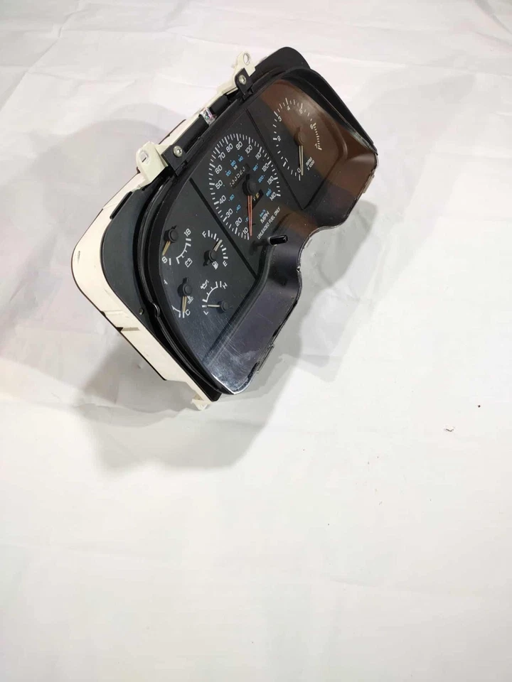 Cuadro de instrumentos Chrysler Lebaron GTC 1992-1995 con tacómetro 233 k millas OEM Foto 3 de 4